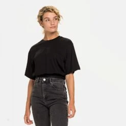 Fila Danna Cropped Elastic Waist Tee