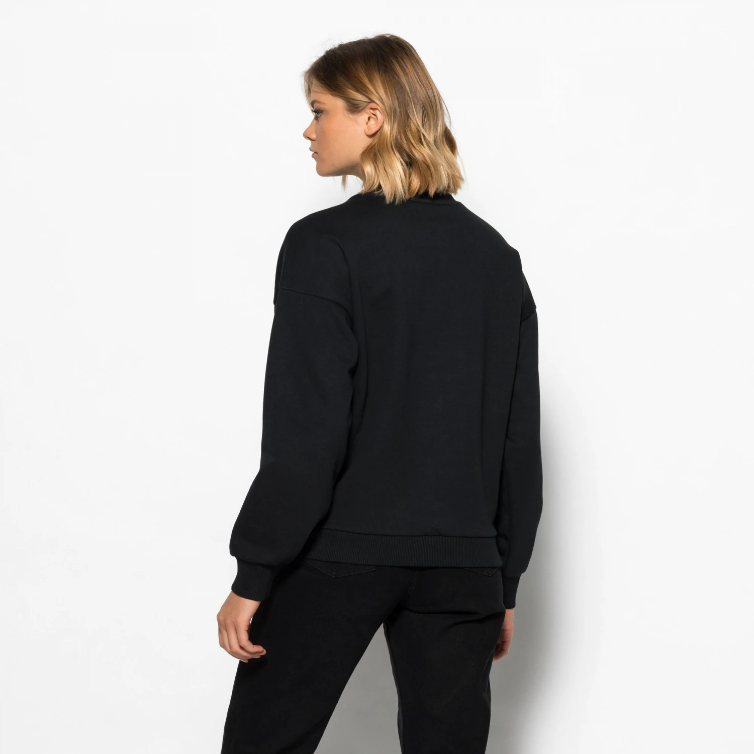 Fila Suzanna Crew Sweater Black 2 Fila Suzanna Crew Sweater Black – Bild 2