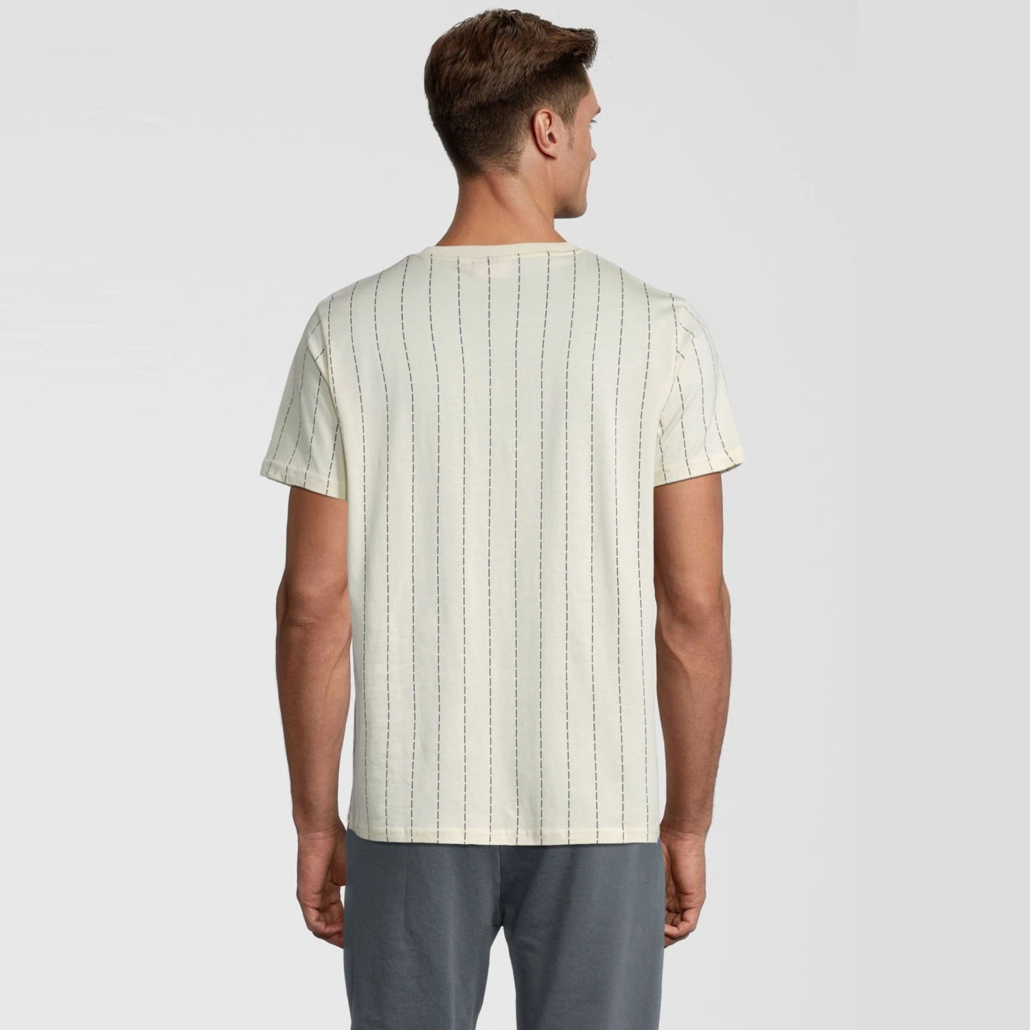 Fila Tanum AOP Pinstripe Tee Sweet-corn 2 Fila Tanum AOP Pinstripe Tee Sweet-corn – Bild 2
