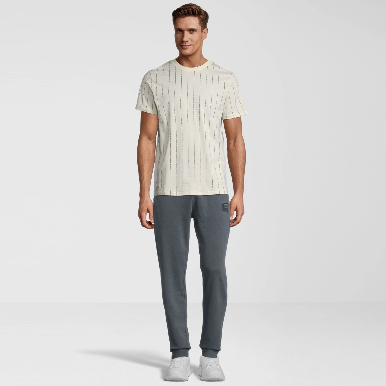 Fila Tanum AOP Pinstripe Tee Sweet-corn 3 Fila Tanum AOP Pinstripe Tee Sweet-corn – Bild 3